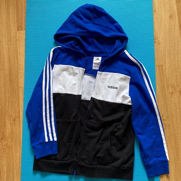 Adidas Sweater - Picture 1 of 2